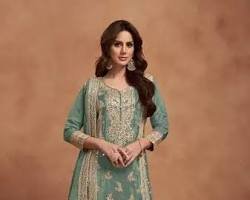 traditional wear
